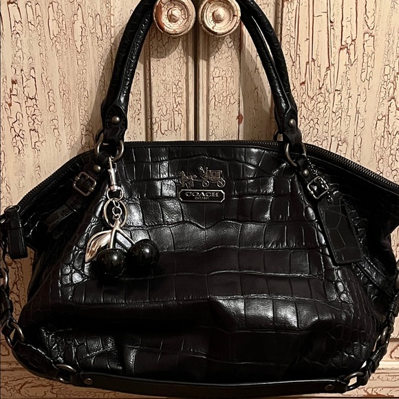 Cherry Keychain / Bag Charm Black / Silver (New) - Picture 2 of 3